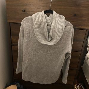 Dreamer’s I heather grey sweater with cowl neck